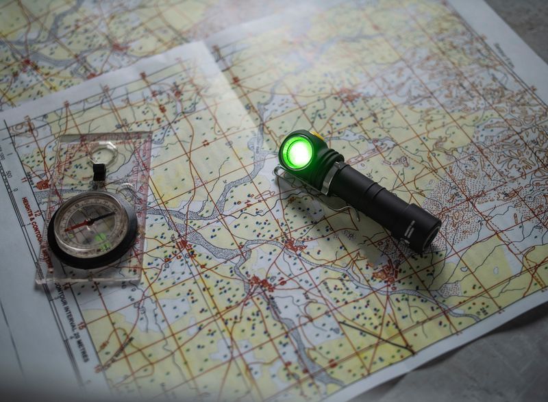 Armytek Wizard C2 WG Magnet USB Warmweiß / Kaltweiß + Grün