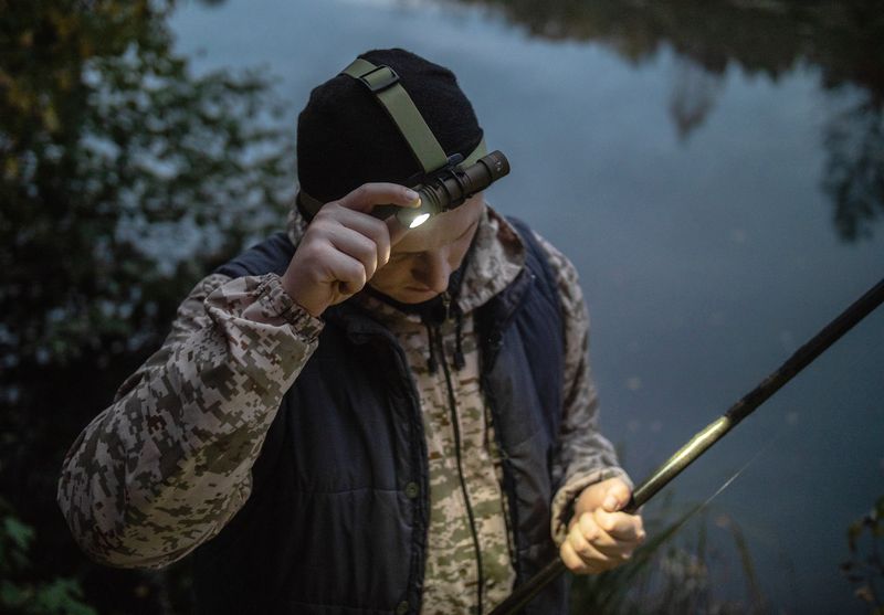 Armytek Wizard C2 Pro Magnet USB Olive Kaltweiß