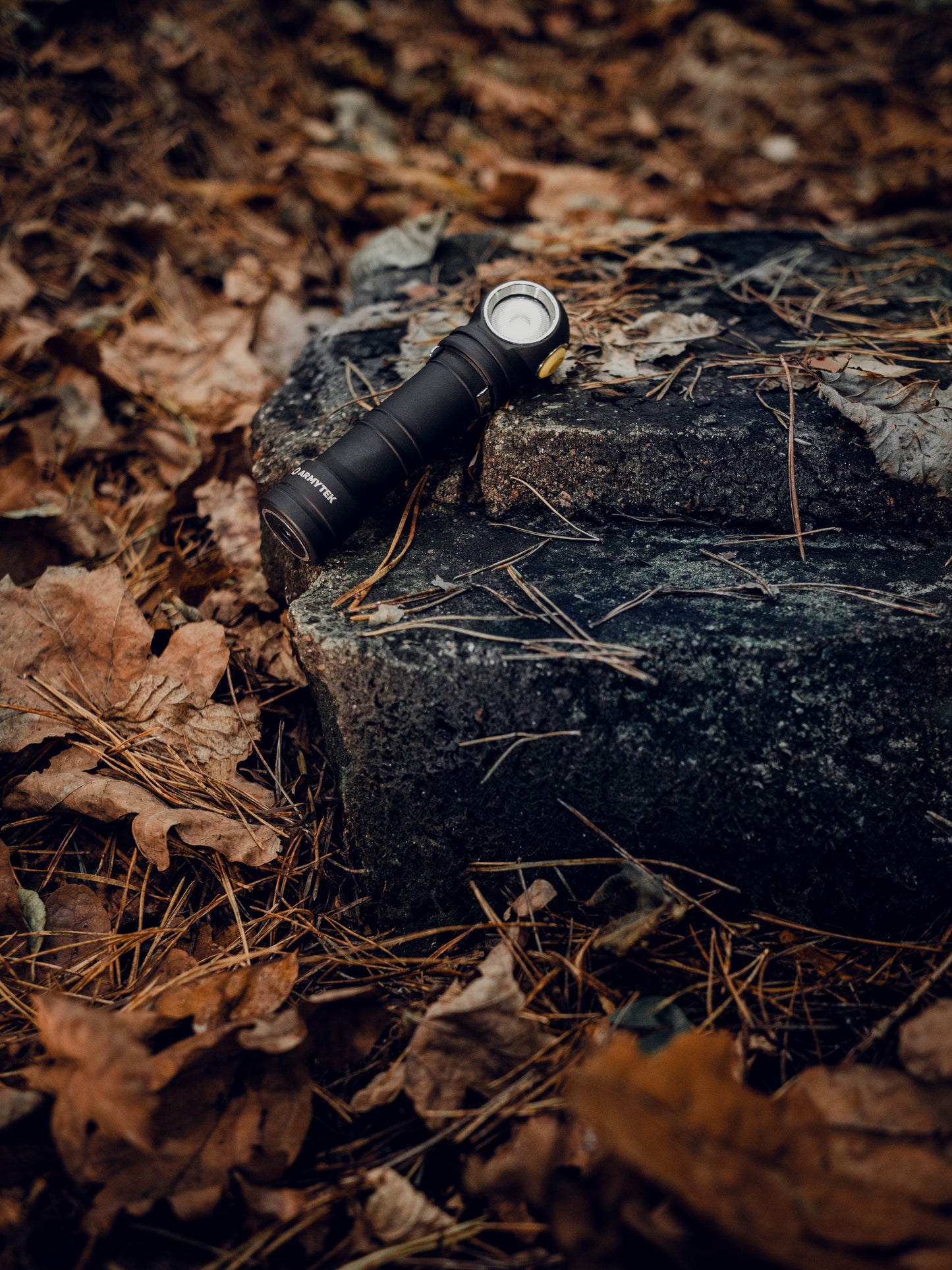 Armytek Wizard C2 Pro Max Magnet USB Kaltweiß / Warmweiß