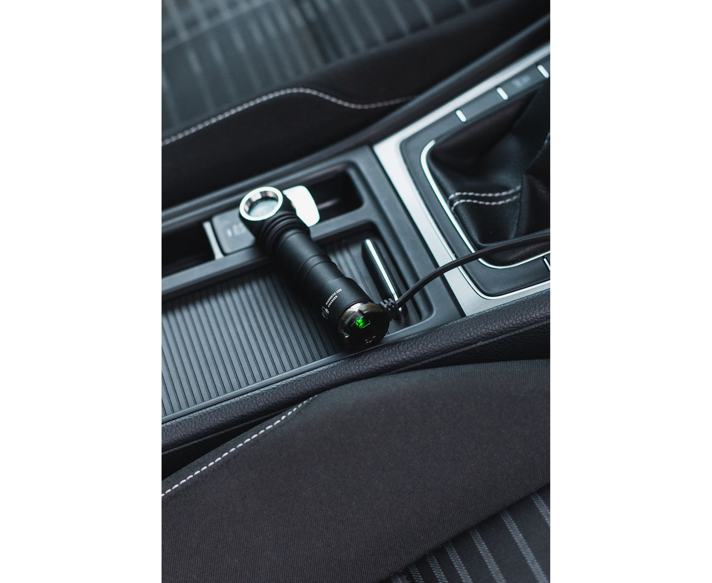 Magnetisches Ladegerät Armytek AMC-02