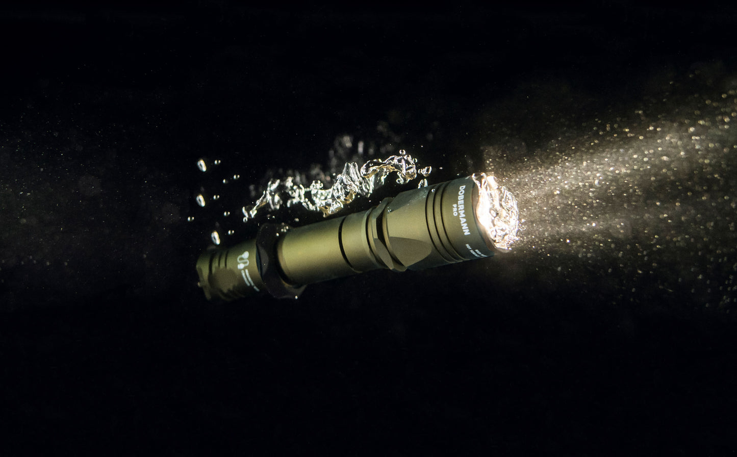 Armytek Dobermann Pro Magnet USB Olive (Weiß / Warmweiß)