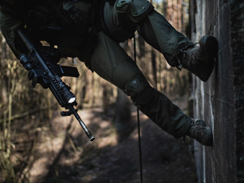 Armytek Viking Pro Magnet USB Kaltweiß / Warmweiß