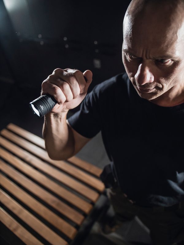 Armytek Viking Pro Magnet USB Kaltweiß / Warmweiß