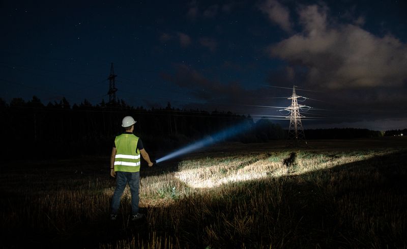 Armytek Barracuda Pro Suchscheinwerfer