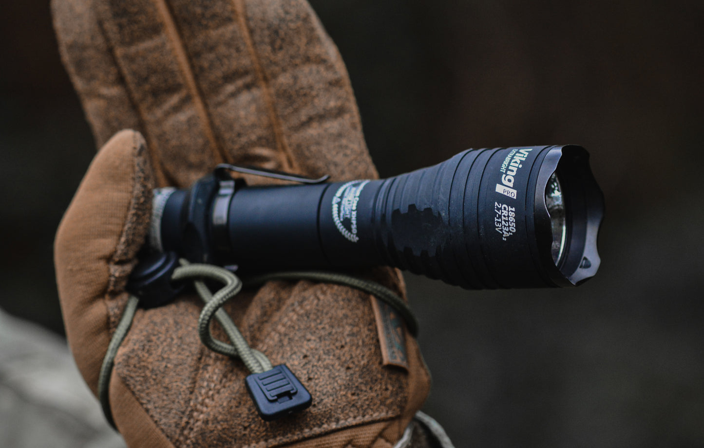 Armytek Viking Weiß / Warmweiß
