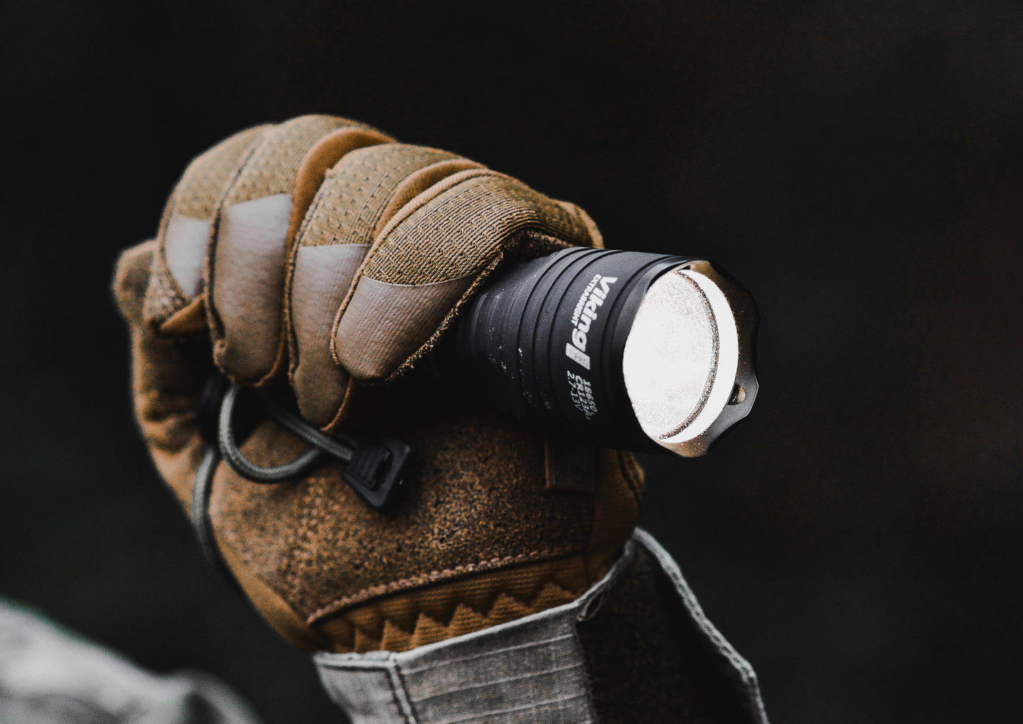 Armytek Viking Weiß / Warmweiß