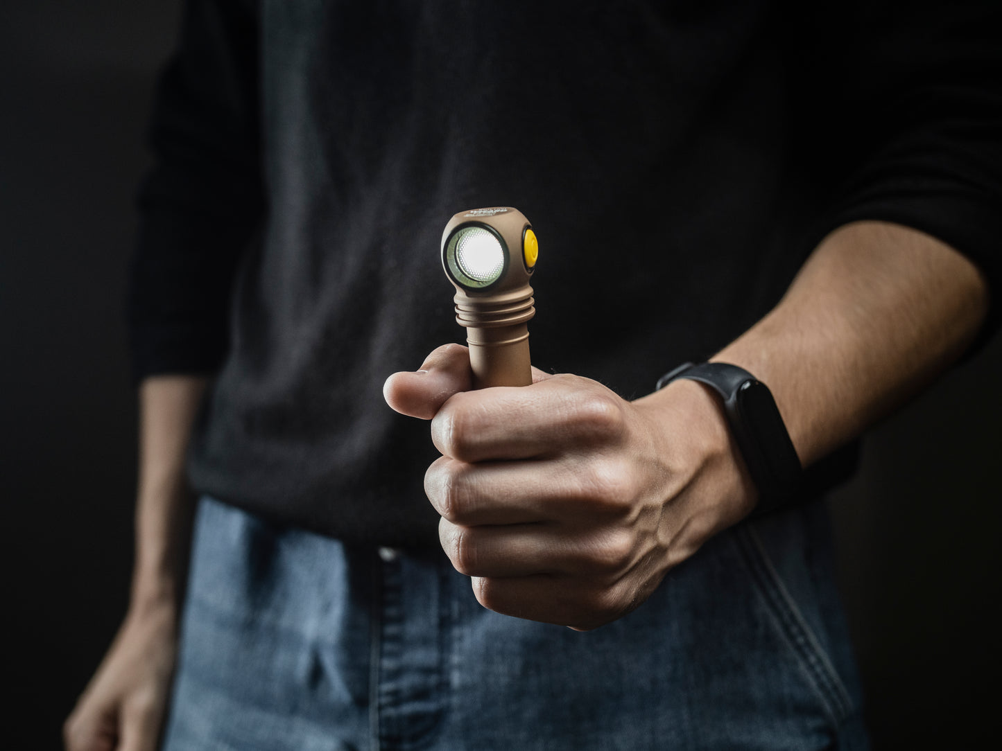 Armytek Wizard C2 Pro Magnet USB Sand Kaltweiß