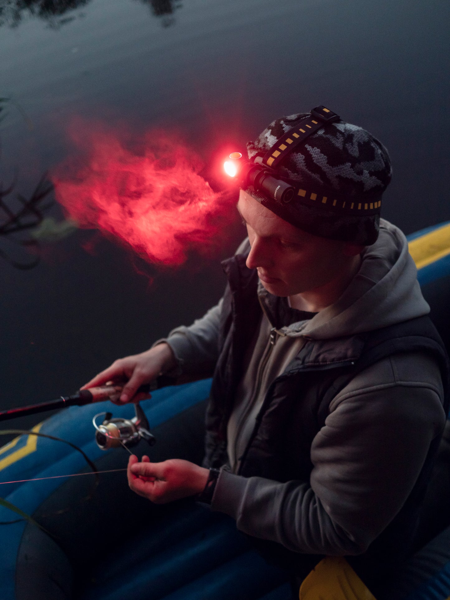 Armytek Wizard C2 WR Magnet USB Kaltweiß / Warmweiß + Rot